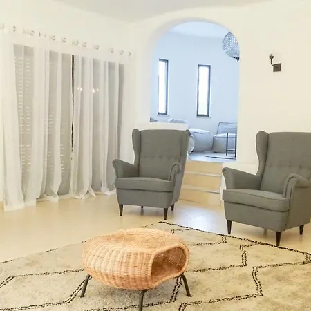 Casa Camomila 펜션 *